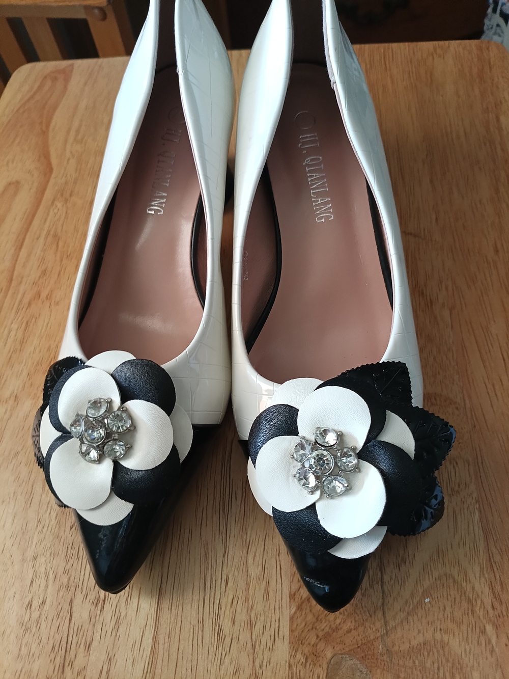 White and Black Floral Pointed-Toe Heels